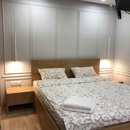 Lux Apartment Ruska Λβιβ Εξωτερικό φωτογραφία