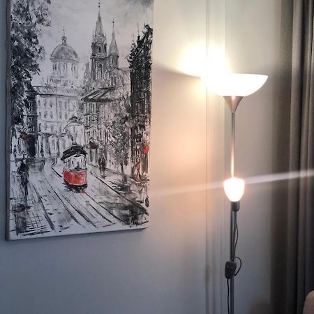 Lux Apartment Ruska Λβιβ Εξωτερικό φωτογραφία
