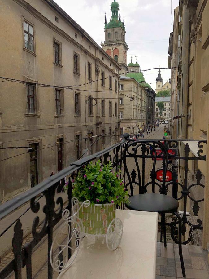 Lux Apartment Ruska Λβιβ Εξωτερικό φωτογραφία